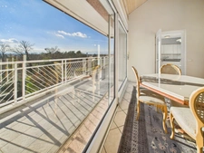 Haute Savoie (74), for sale AMBILLY - Near the border - 4-room duplex penthouse apartment
