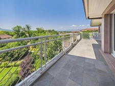 Haute Savoie (74), à vendre AMBILLY - Proche douane - Appartement T4 duplex attique