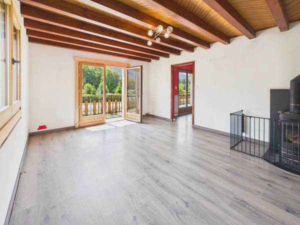 Haute Savoie (74), à vendre VERCHAIX - Domaine skiable Grand Massif - Appartement T5