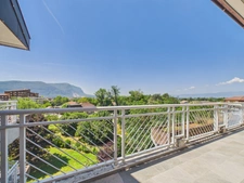 Haute Savoie (74), à vendre AMBILLY - Proche douane - Appartement T4 duplex attique