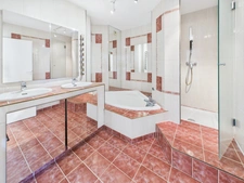 Haute Savoie (74), for sale AMBILLY - Near the border - 4-room duplex penthouse apartment