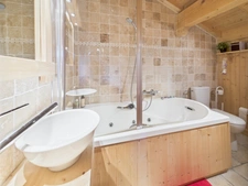 Haute Savoie (74), for sale in Samoëns - Grand Massif ski area - 5-room apartment