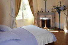 Dpt Aube (10), à vendre ESTISSAC maison P11   