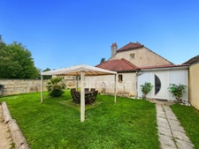 FAUVERNEY - Maison de 95 m² avec beau potentiel