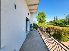 ETEVAUX, Maison sur sous-sol complet – 2 chambres et 1 bureau