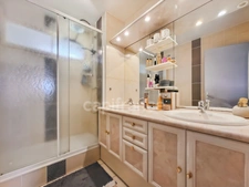 AUXONNE, Appartement T4 de 77 m² en bord de Saône