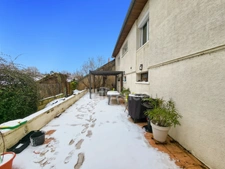 A seulement 7 minutes de Genlis, sur la commune de LONGCHAMP, charmante maison d'une surface de 148 m²