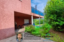 Doubs (25), à vendre Besançon, Les Montboucons, Maison 235 m2 ( T4 + T3 ) + terrain de 669 m2 