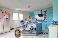 Doubs (25), à vendre Besançon, Les Montboucons, Maison 241 m2 + terrain de 669 m2 