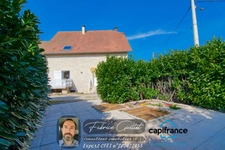 Maison à vendre 7 pièces CESSEY (25) T7 de 196 m2 + terrain de 650 m2 