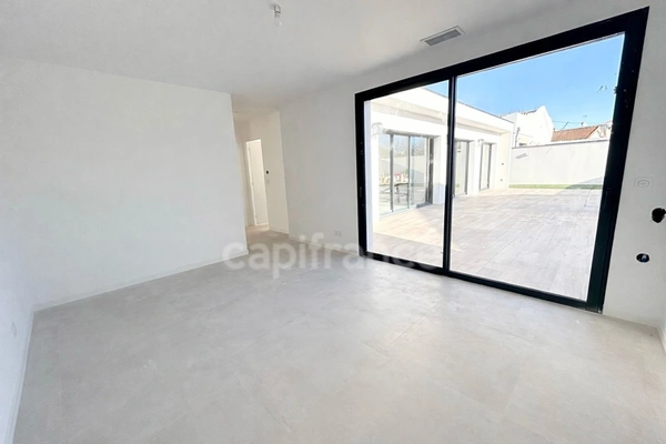 À VENDRE villa Frontignan 34 – Charmante villa de plain-pied T4 de 116 m² avec piscine – Quartier calme en fond d’impasse 