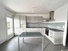 À VENDRE Carnon plage 34130 - Villa+Appartement - 8 pièces, 180m² - 5 chambres - garage - 2 terrasses -véranda- jardin - Proche mer - MAUGUIO (34)