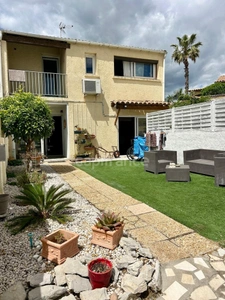 Maison à vendre 5 pièces proche de LA PEYRADE (34)