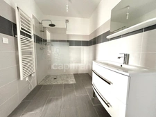 À VENDRE Carnon plage 34130 - Villa+Appartement - 8 pièces, 180m² - 5 chambres - garage - 2 terrasses -véranda- jardin - Proche mer - MAUGUIO (34)