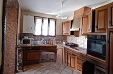 Rare in FRONTIGNAN (34) - Single-storey 5-room house with outbuildings 
