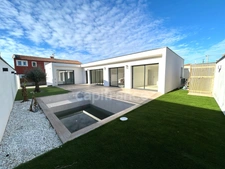 FOR SALE villa Frontignan 34 – Charming single-story 4-bedroom villa of 116 m² with swimming pool – Quiet neighborhood at the end of a cul-de-sac 