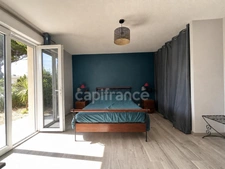 Maison de plain-pied 5 pièces de 204 m² avec piscine sur plus de 2 000 m² de terrain COURNONTERRAL (34)