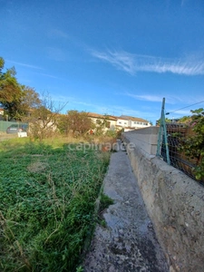 Rare in FRONTIGNAN (34) - Single-storey 5-room house with outbuildings 