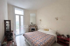 RARE À SÈTE – T4 SPACIEUX AVEC COUR PRIVÉE – QUARTIER THÉÂTRE