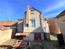 Maison à vendre 5 pièces ISSY L'EVEQUE (71)