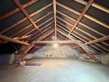 Maison à vendre 5 pièces ISSY L'EVEQUE (71)