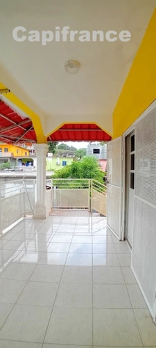 À LOUER – Appartement T3 rénové et climatisé – 98 m² – Ouangani COCONI (976)
