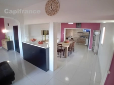 Appartement à louer 4 pièces à Mtsangamboua BANDRABOUA (976)