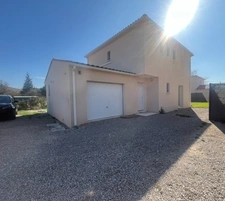 Maison à vendre 4 pièces CALLIAN (83)