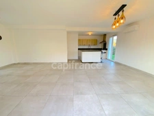 Maison à vendre 4 pièces CALLIAN (83)