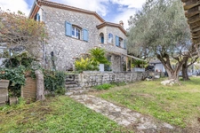 Maison à vendre 6 pièces MOUGINS (06)