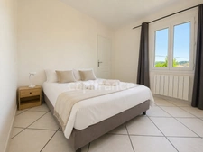 Maison à vendre 8 pièces CALLIAN (83)