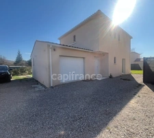 Maison à vendre 4 pièces CALLIAN (83)