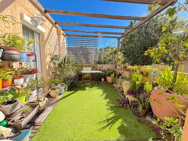 Appartement à vendre 4 pièces MOUGINS (06)