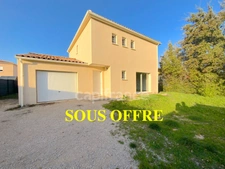 Maison à vendre 4 pièces CALLIAN (83)