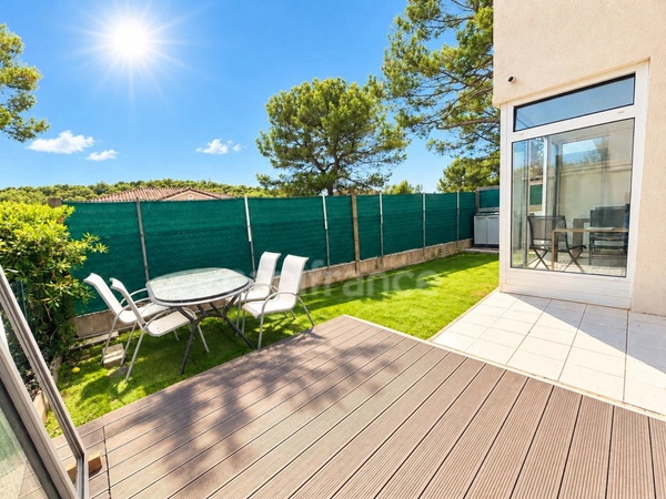 Appartement à vendre 2 pièces MOUGINS (06)