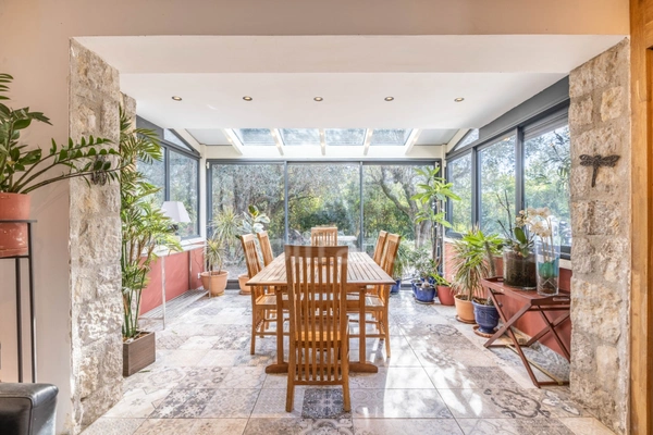 Maison à vendre 6 pièces MOUGINS (06)