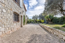 Maison à vendre 6 pièces MOUGINS (06)