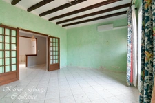 House for sale 6 rooms with garden and garage BEZIERS (34)