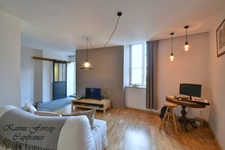 Maison de village 189m2 avec jardin à vendre 6 pièces COLOMBIERS (34)