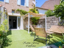 Maison de village 5 pièces avec jardin à vendre CAPESTANG (34)