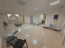 Local/bureau à vendre  (973)