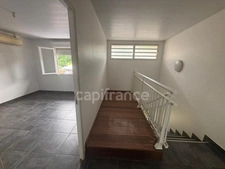 Maison à vendre 4 pièces REMIRE MONTJOLY (973)