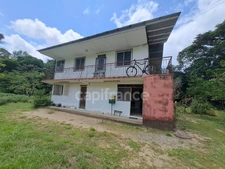 Dpt Guyane (973), à vendre  maison P8 de 300 m²  