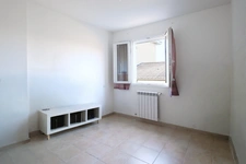 Istres – Maison T4 avec terrasses plein sud, garage et parking