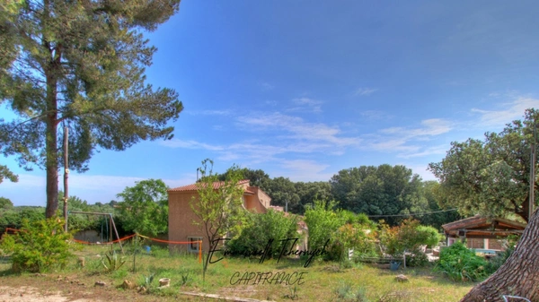 Dpt Bouches du Rhône (13), à vendre ISTRES - Maison à rénover – Terrain 1500 m² – Secteur prisé Chemin de Sorbe