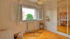Apartment in the L'étoile residence for sale, 4/5 rooms, top floor, Istres