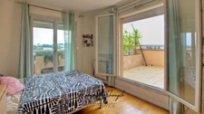 Apartment in the L'étoile residence for sale, 4/5 rooms, top floor, Istres