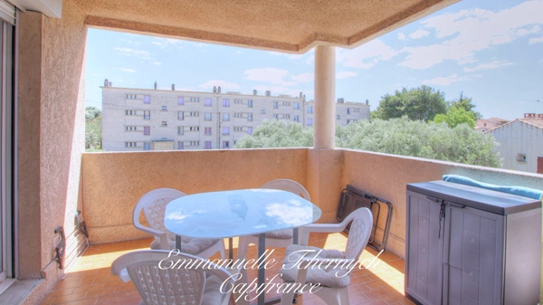 Appartement à vendre 2 pièces avec terrasse et garage ISTRES (13)