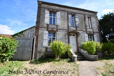  SERAZEREUX (28)- Ancien Presbytère 139 m2-3 chambres et jardin arboré de 915 m2