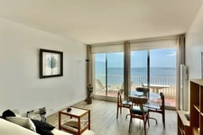 27M² STUDIO - 8M² TERRACE - SEA FACING - TOP FLOOR - ACQUABAULE DISTRICT - OUTDOOR PARKING SPACE